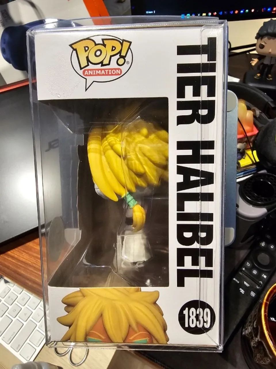 Funko Pop Tier Halibel 1839 Bleach Special Edition com Protector - Foto 3