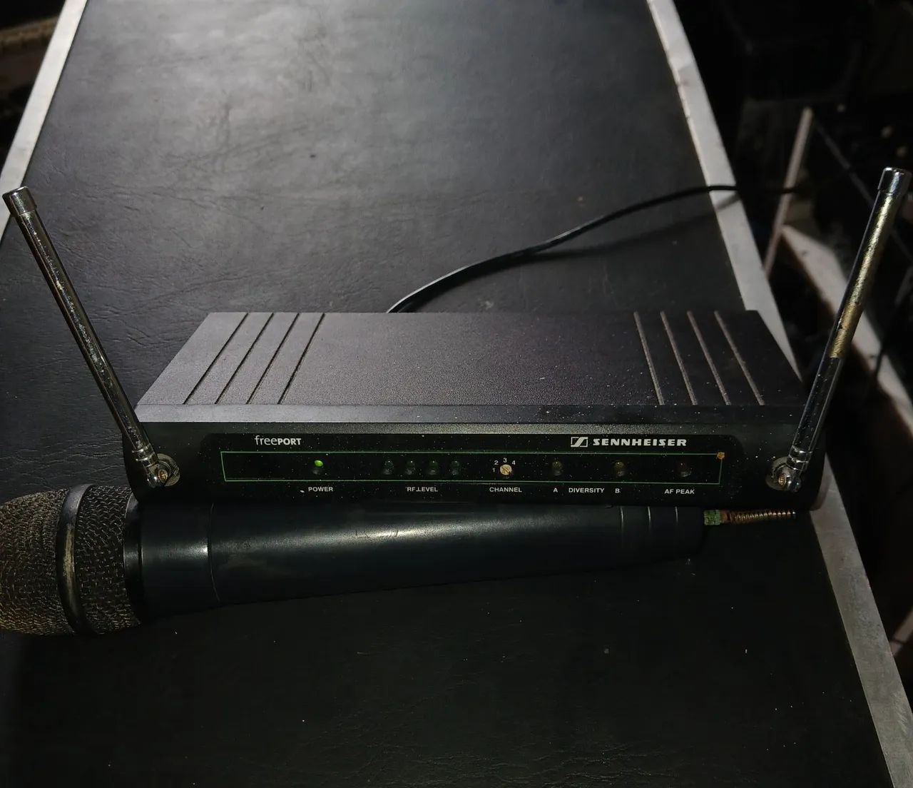 MICROFONE SEM FIO SENNHEISER454807373974097922