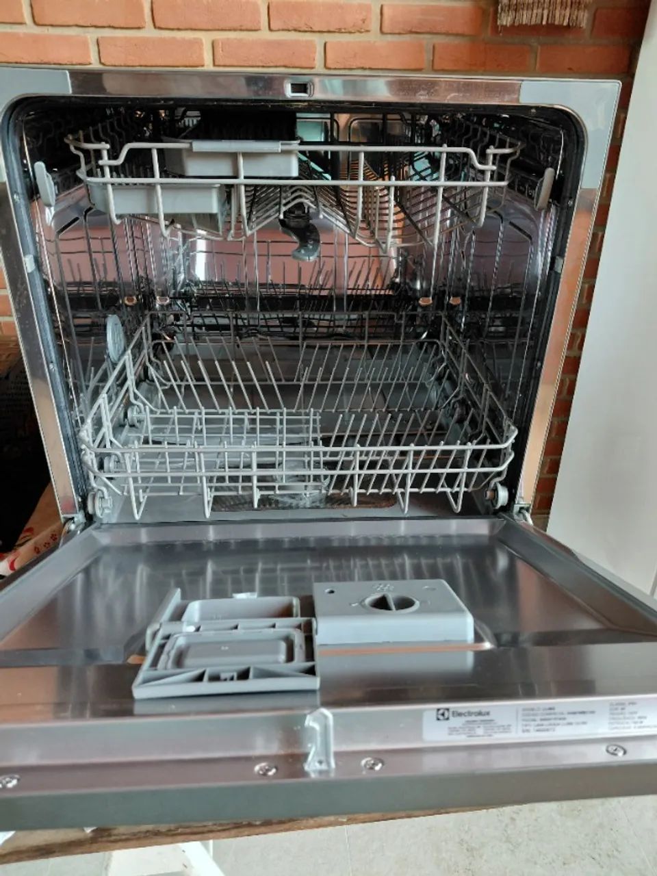 LAVA LOUÇA ELECTROLUX LL08S - Foto 3