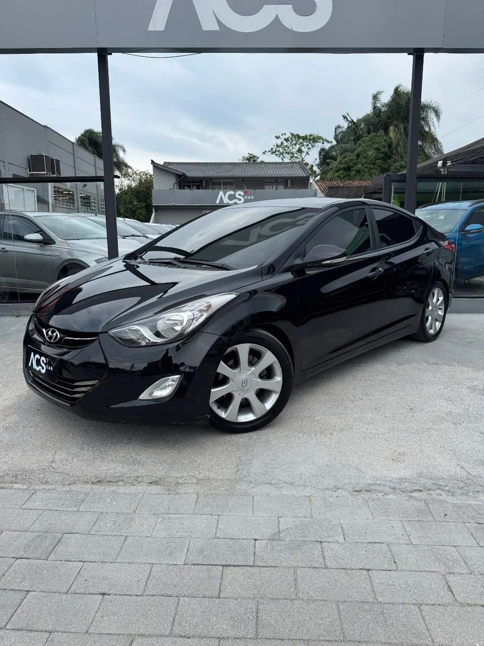 Hyundai Elantra GLS 1.8 16V 2013