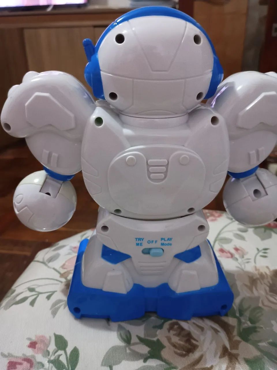 Robô brinquedo  - Foto 3