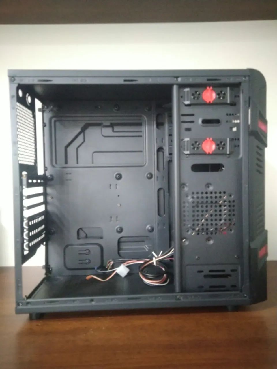 gabinete gamer aerocool gt - Foto 2
