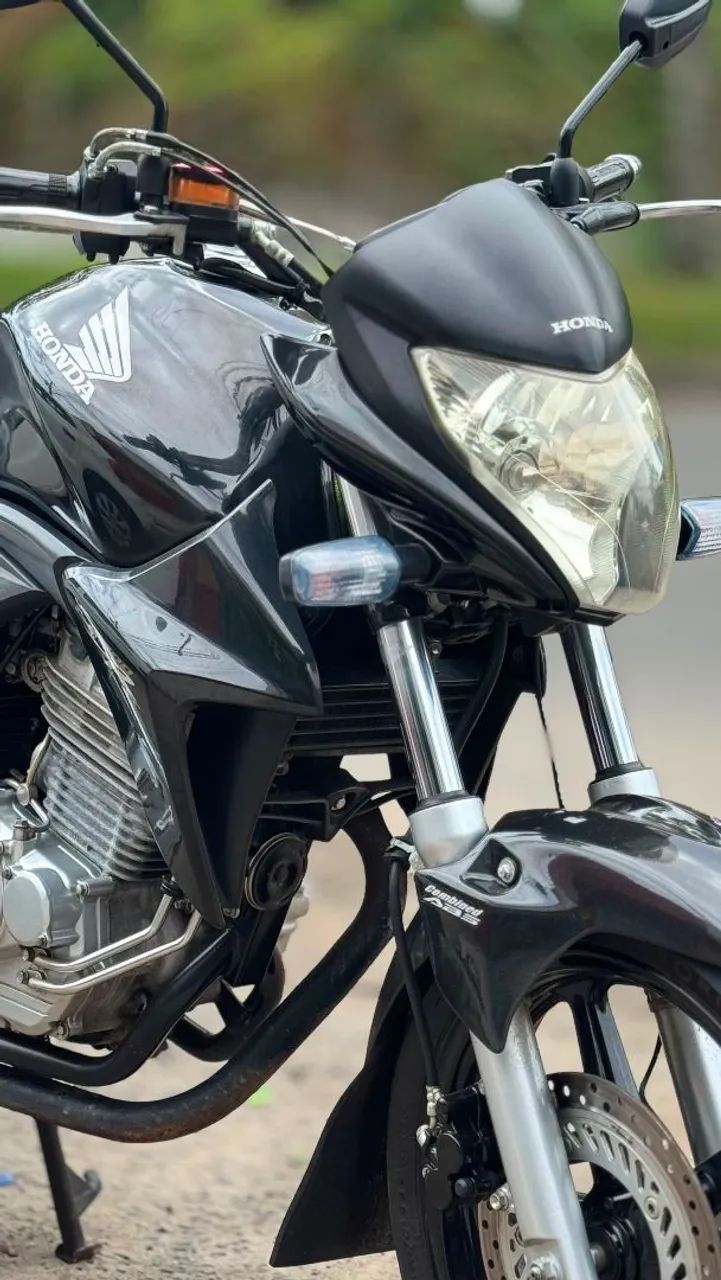 Vende se moto CB300R - Foto 2