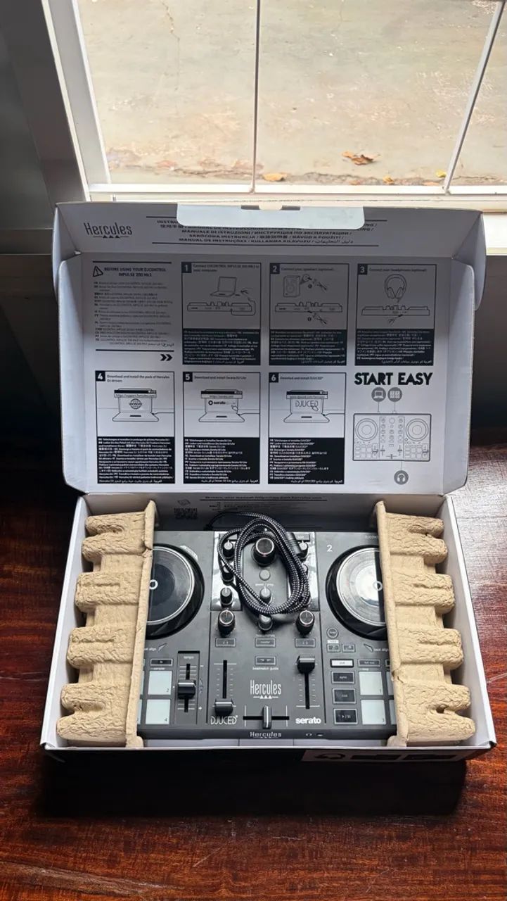 Controladora Ddj Hercules MK3 - Foto 3