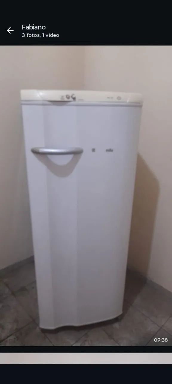 Vendo geladeira 