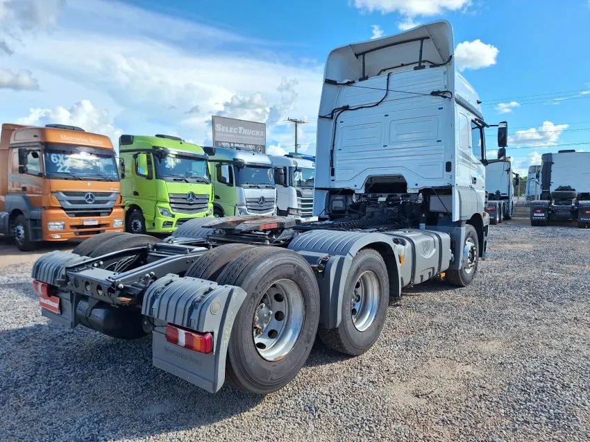 MB Axor 2544S ano 2021 Suspensão de mola - Foto 6
