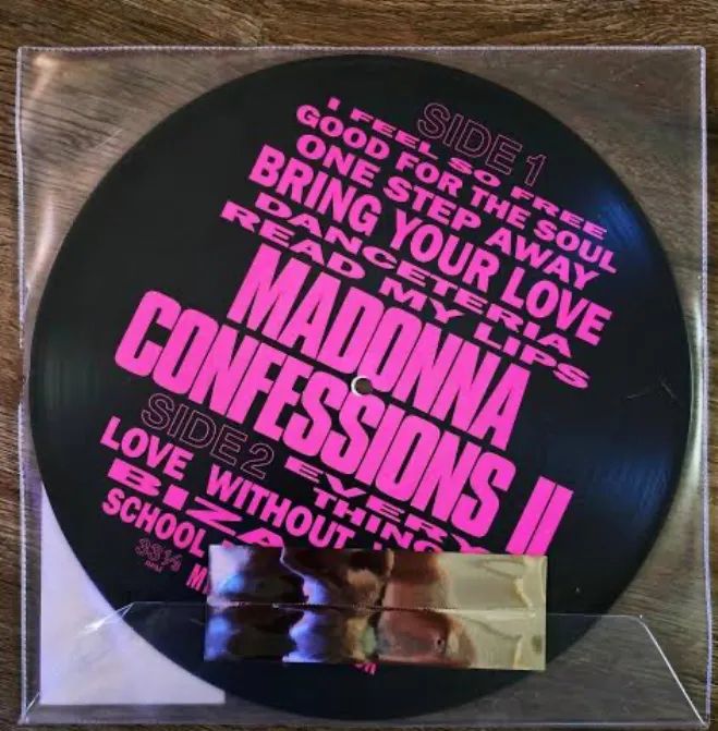 Vinil picture disc confessions II Madonna Grindr - Foto 2