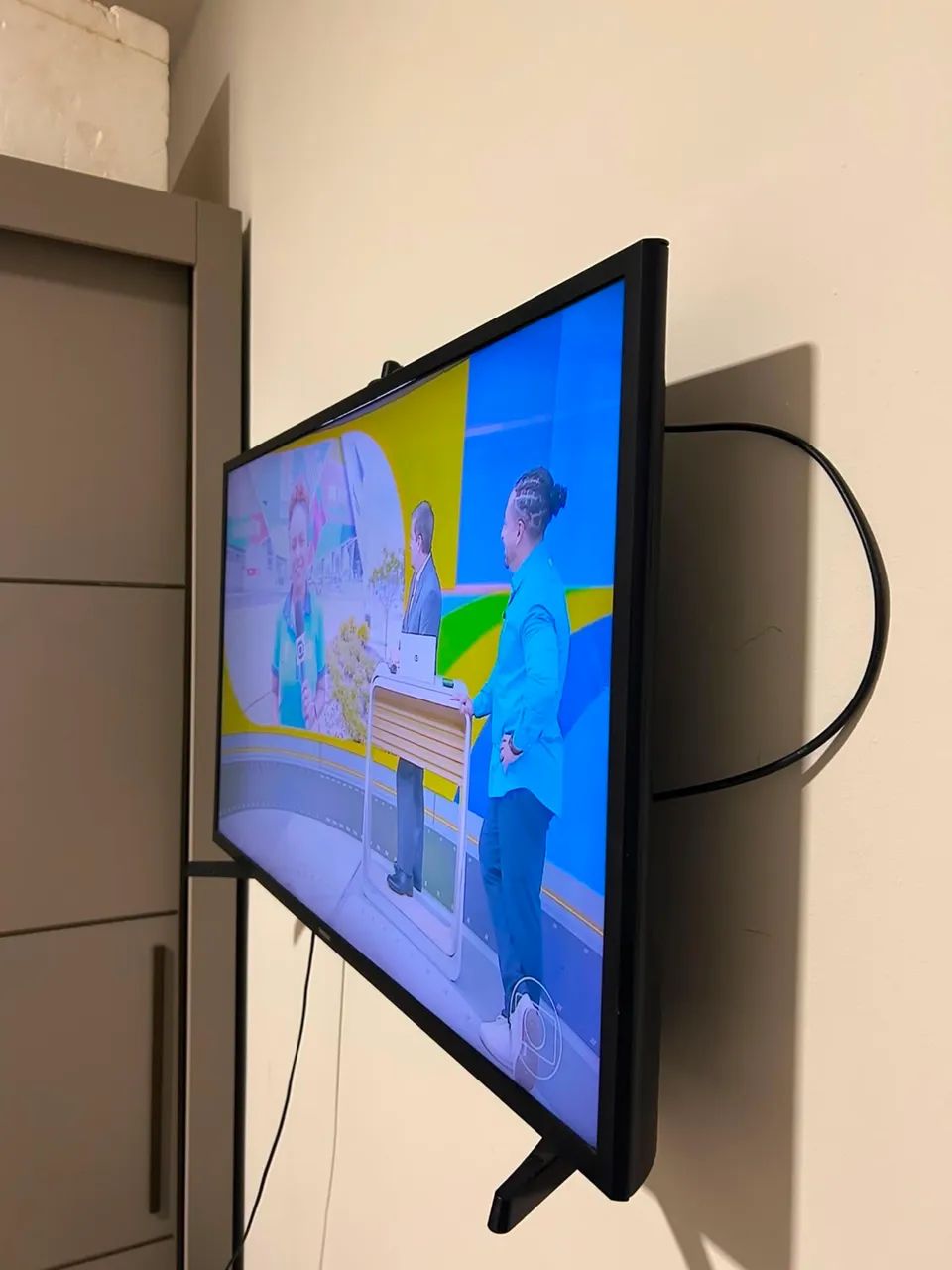 Vende-se smart tv 40  - Foto 2