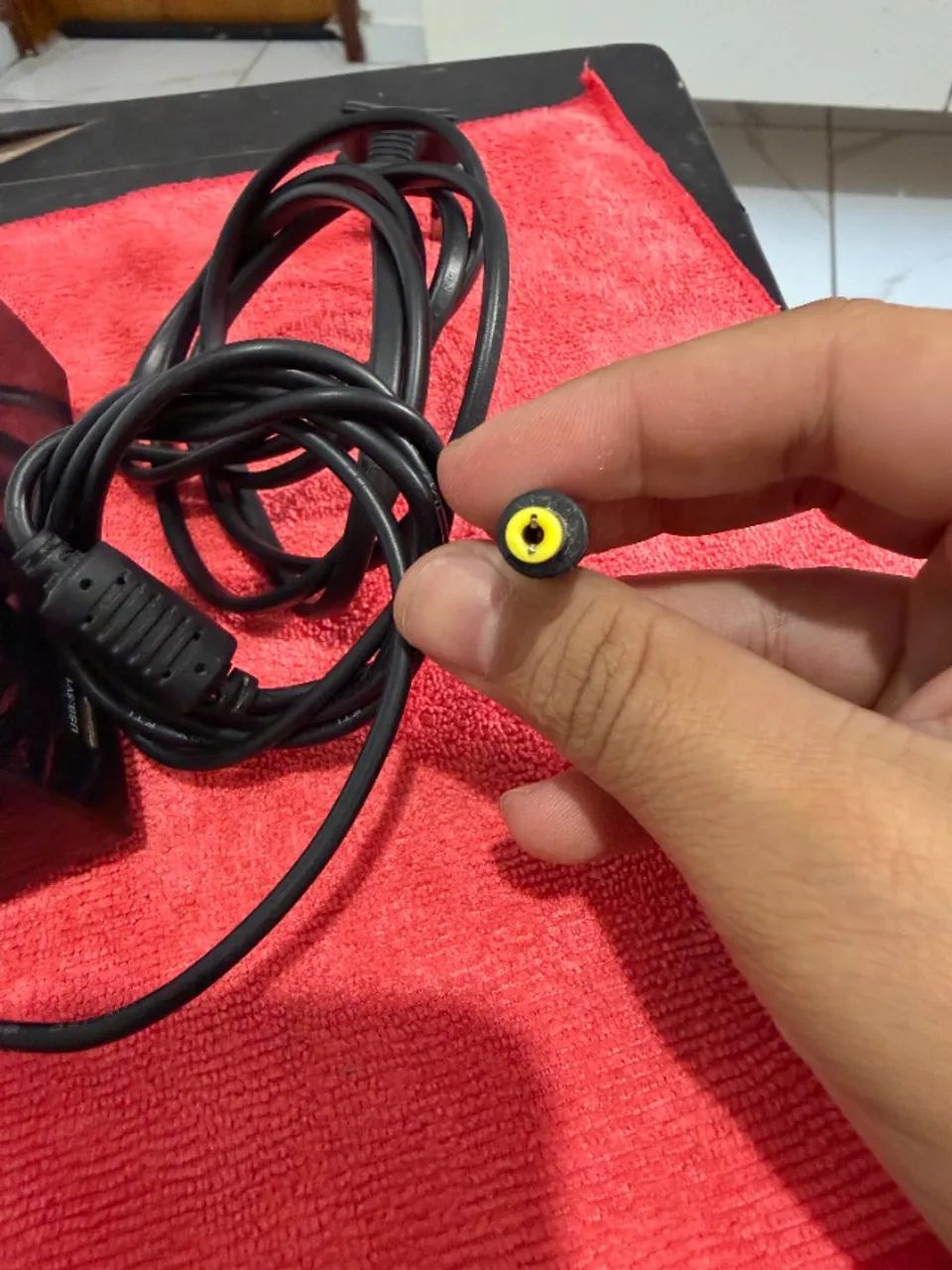 Fonte Universal Elgin 90W com Seletor de Voltagem Regulável (12V a 24V) - Foto 4