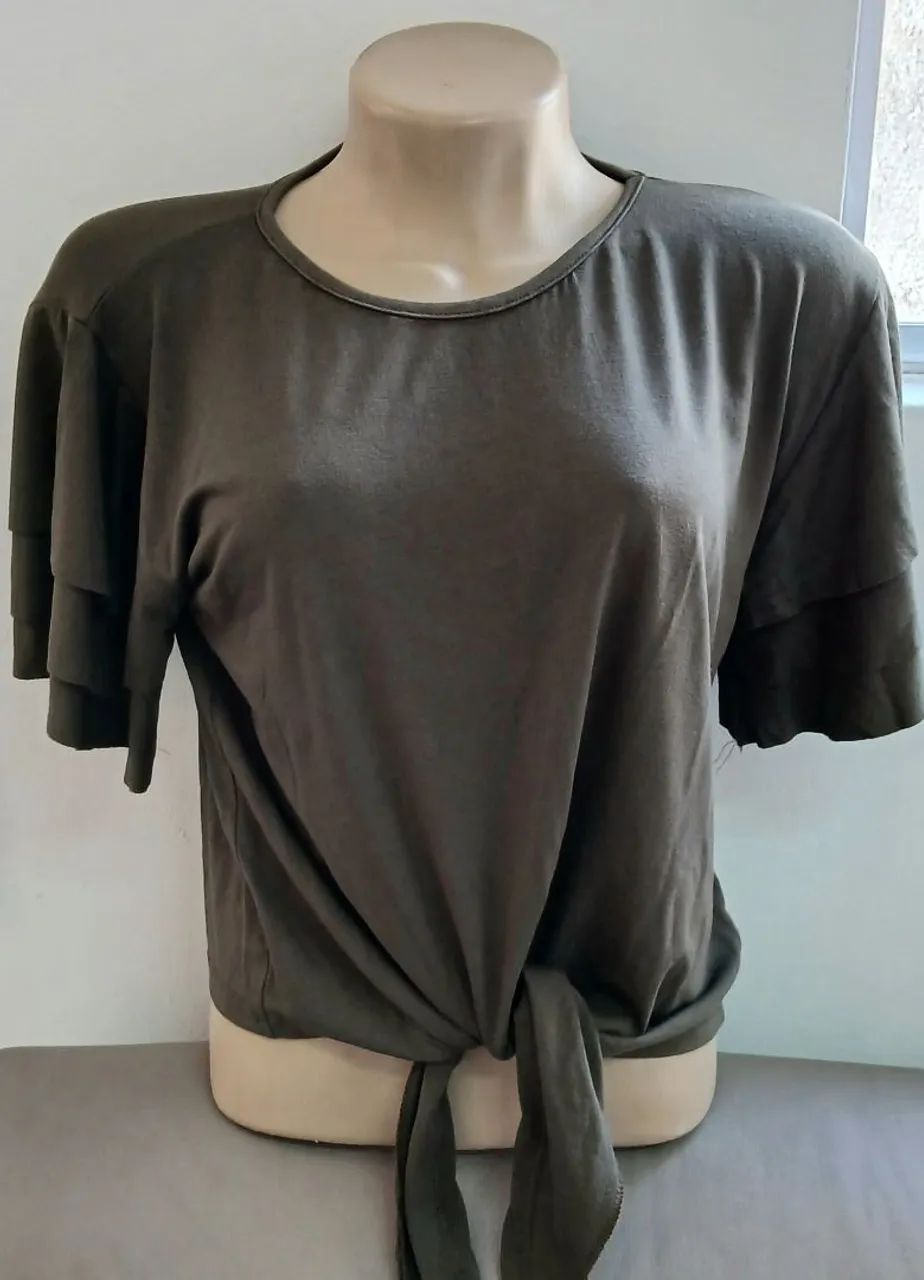 Blusa em no 