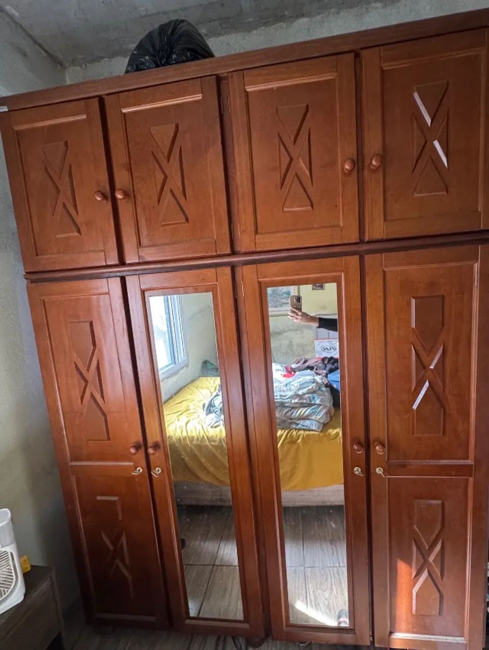 Guarda-roupa em madeira  - Foto 2