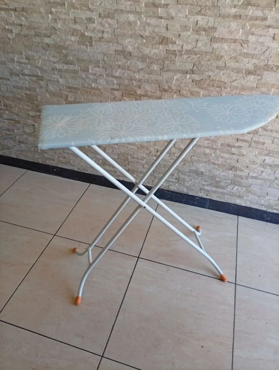 Tábua de passar roupa 