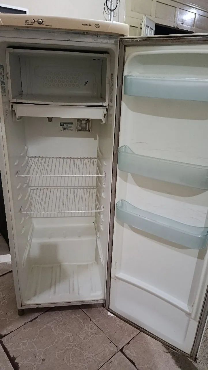 Geladeira Electrolux  - Foto 2