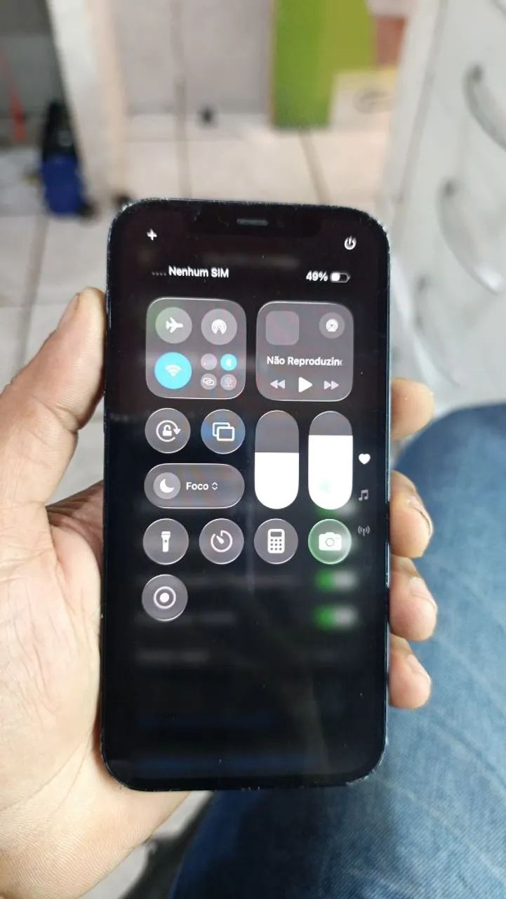 iPhone 12  - Foto 2