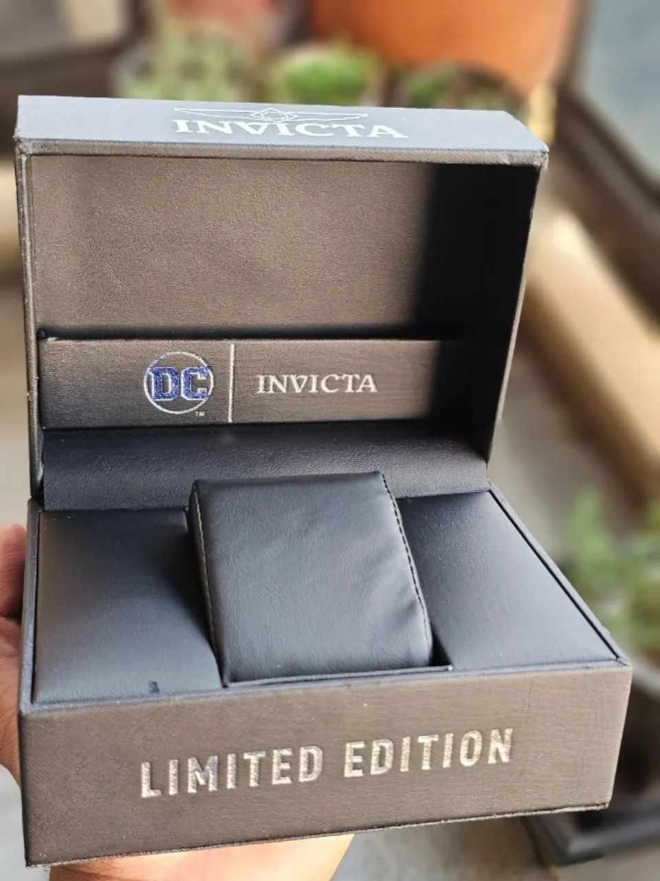 Estojo Invicta Dc Comics Limited Edition Sem Uso De Coleção - Foto 5