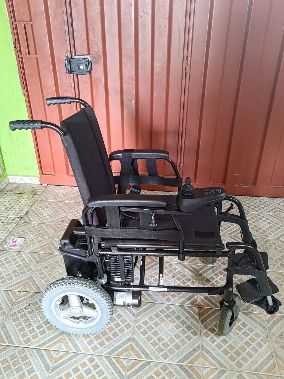 Cadeira de Rodas Motorizada Ortobras E5S - NOVA (NUNCA FOI USADA)