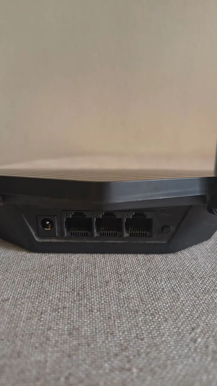 Roteador Gigabit Mercusys MR50G (Ideal p/ Fibra e Jogos) Seminovo - Foto 3