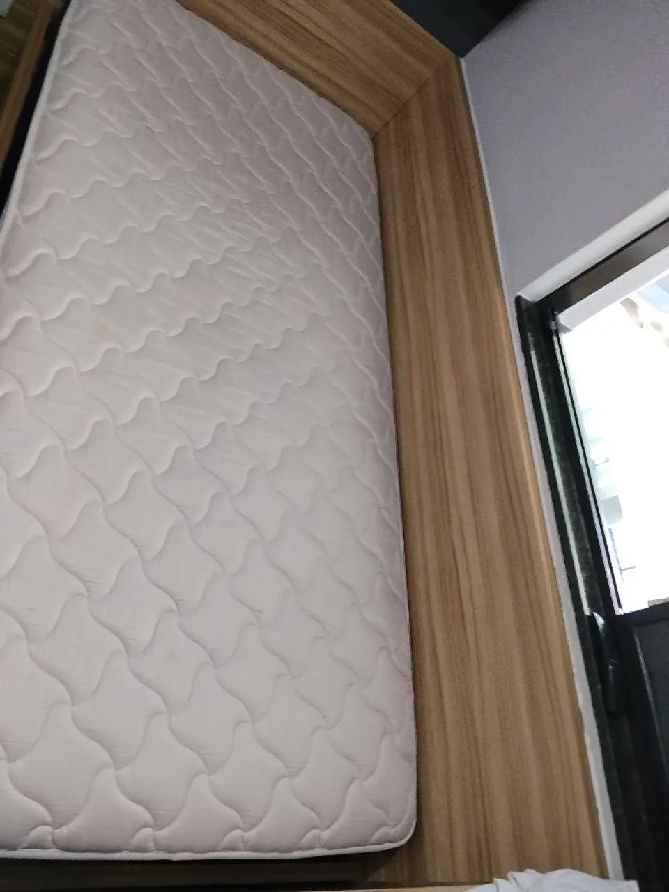 Colchão solteiro marca king house novíssimo 