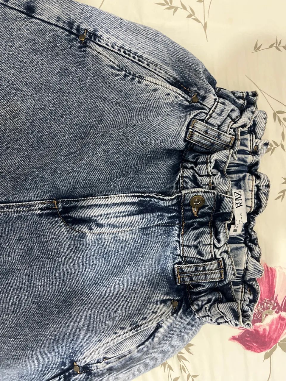 Calça jeans feminina Zara 