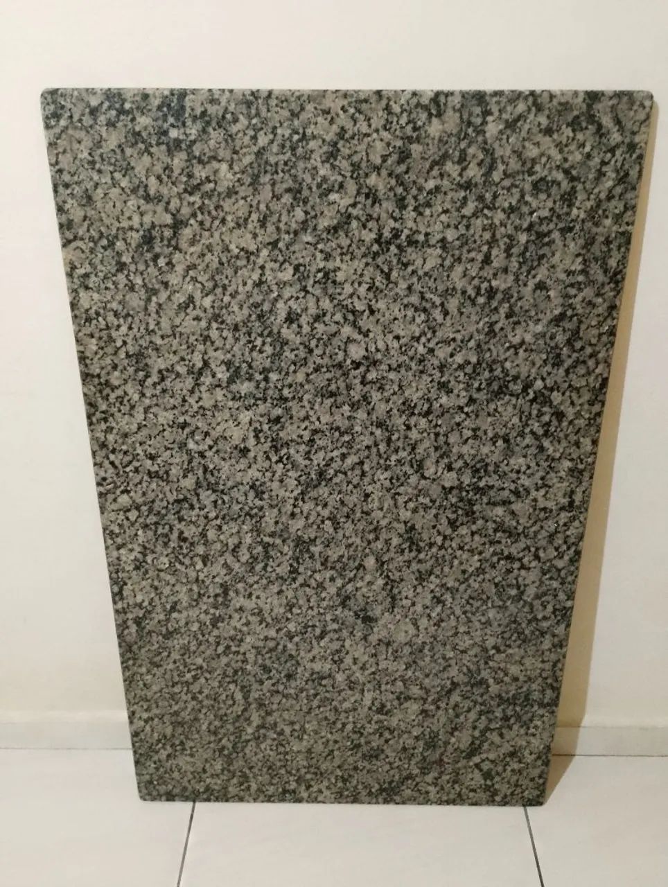 Tampo de mesa em mármore 