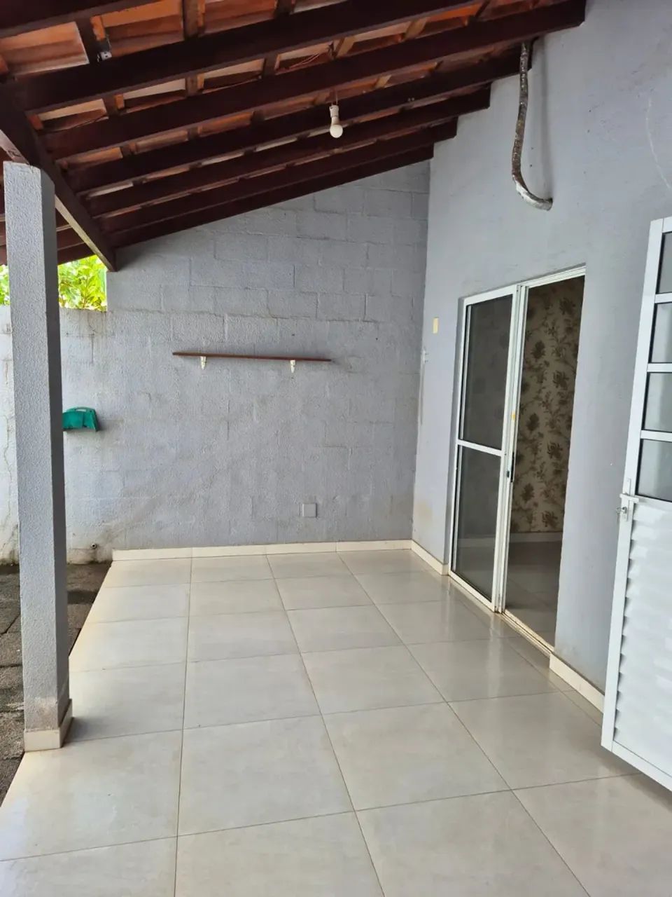 Imóvel para aluguel possui 80 metros quadrados com 2 quartos - Foto 3