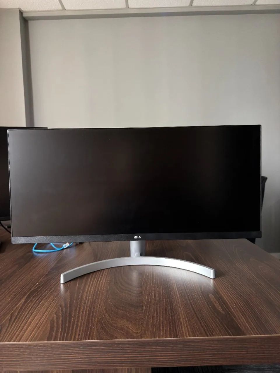 LG UltraWide 29 IPS Full HD - Menos de 1 Ano