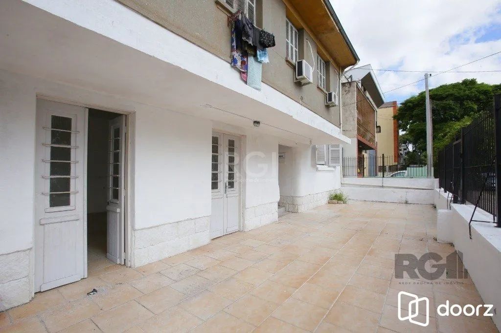 Prédio 3 andares. Composto de salas e apartamentos - Foto 5