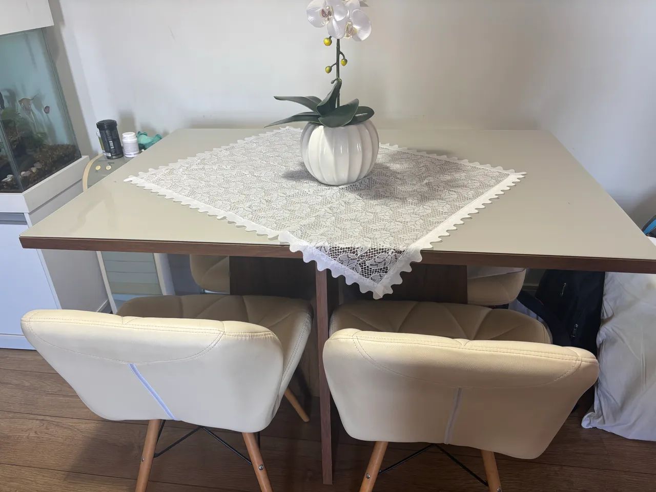 Mesa com 4 cadeiras - Foto 2