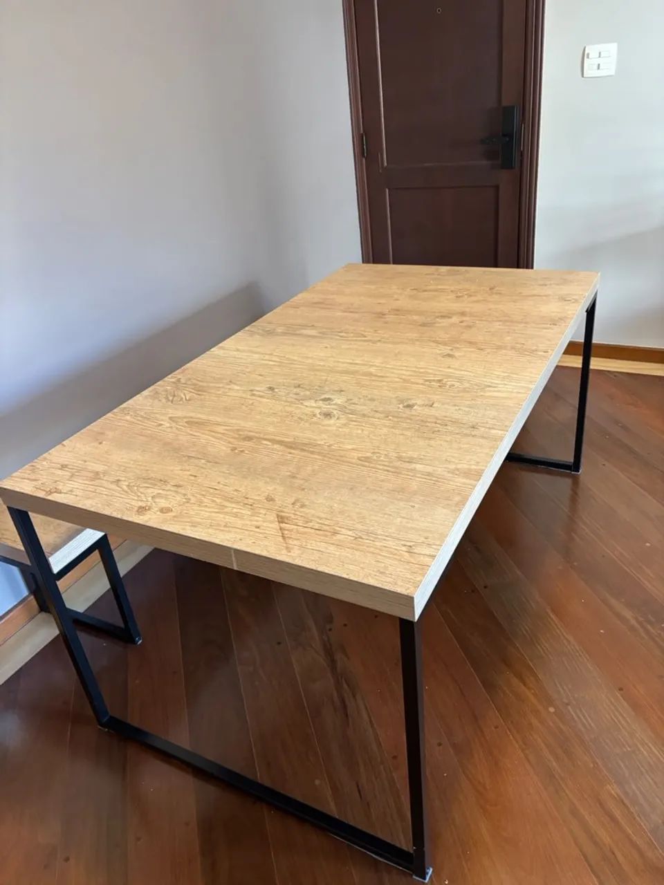 Mesa de jantar com banco - 6 lugares | Excelente estado - Foto 3