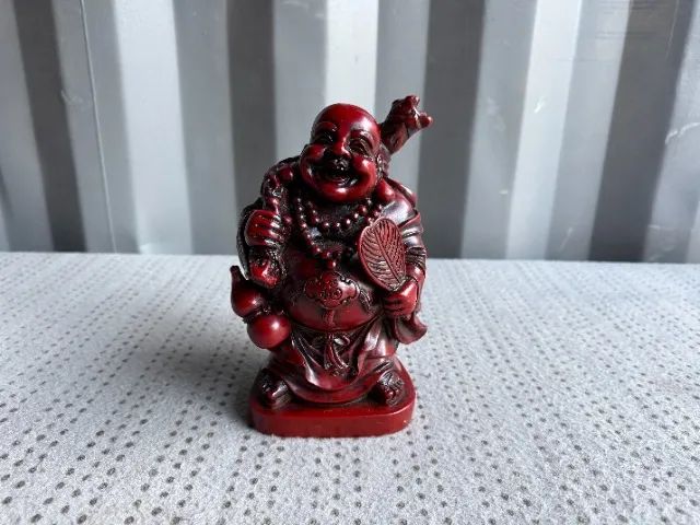 Buda Risonho em madeira