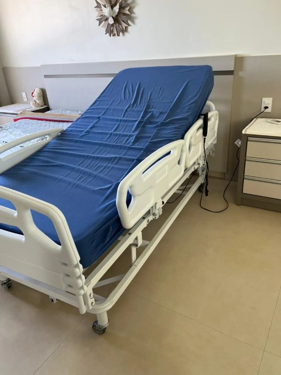 Cama Hospitalar Evolution Steel Pilati motorizada - Conforto, Segurança e Qualidade  - Foto 6