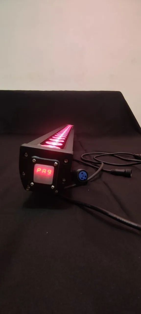 Ribalta Led 24x12w Rgbw Quadriled Pixel 4n1 Outdoor Ip67 127/220v