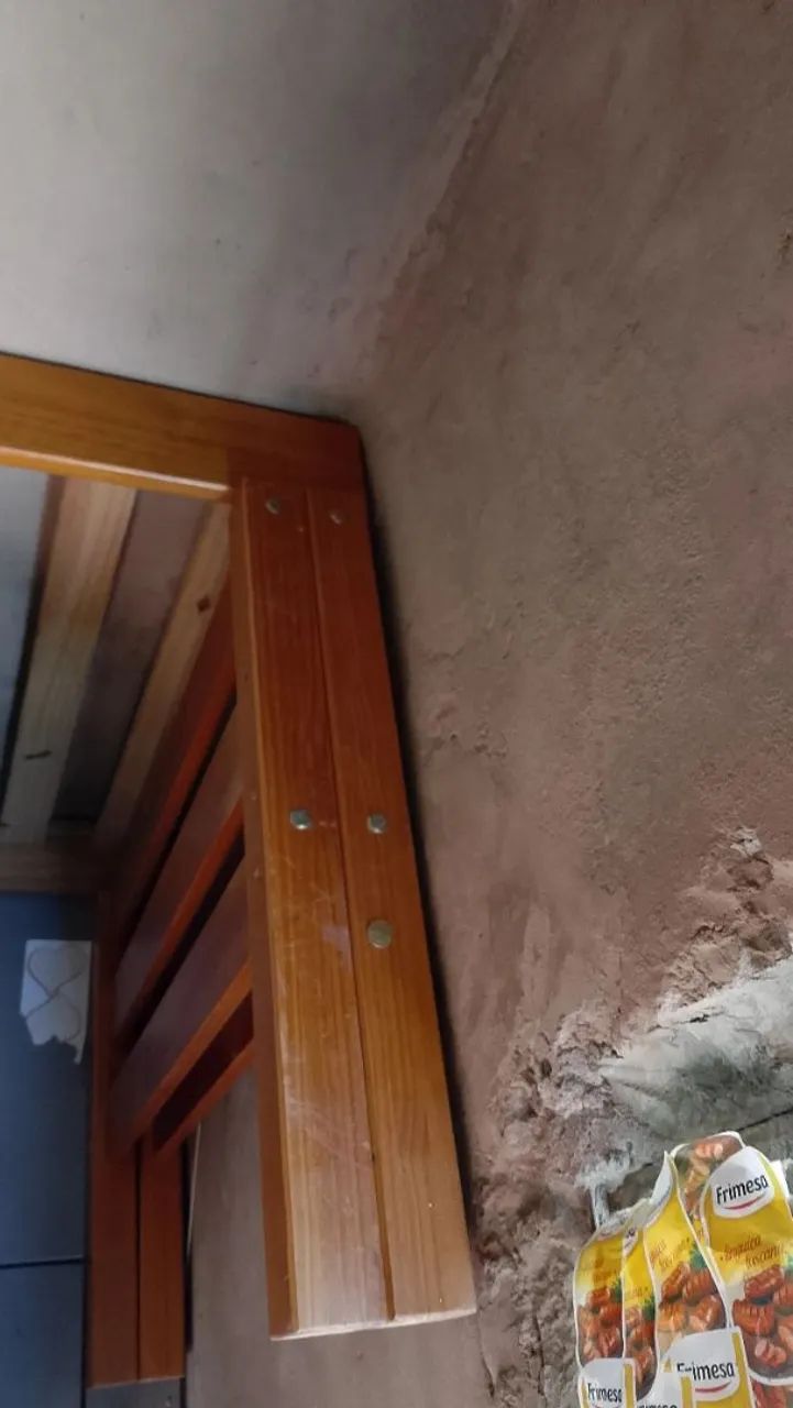 Vendo cama de solteiro nova 250 - Foto 2