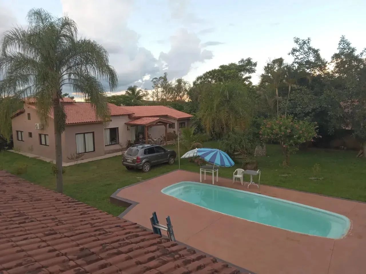 Fazenda/Sítio/Chácara para venda tem 220 metros quadrados com 4 quartos