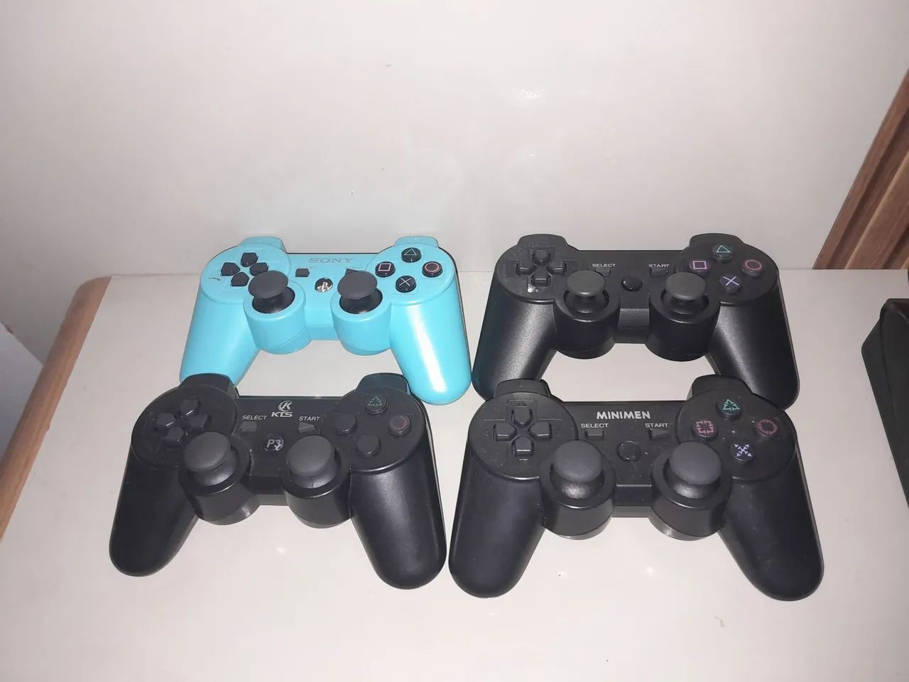Ps3 desbloqueado com jogos e 4 controles - Foto 5