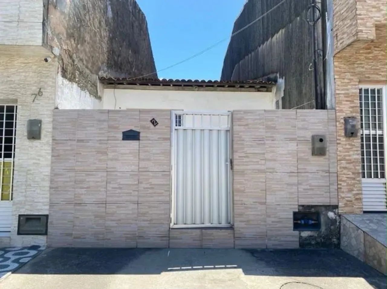 - Casa no bairro de Fátima 