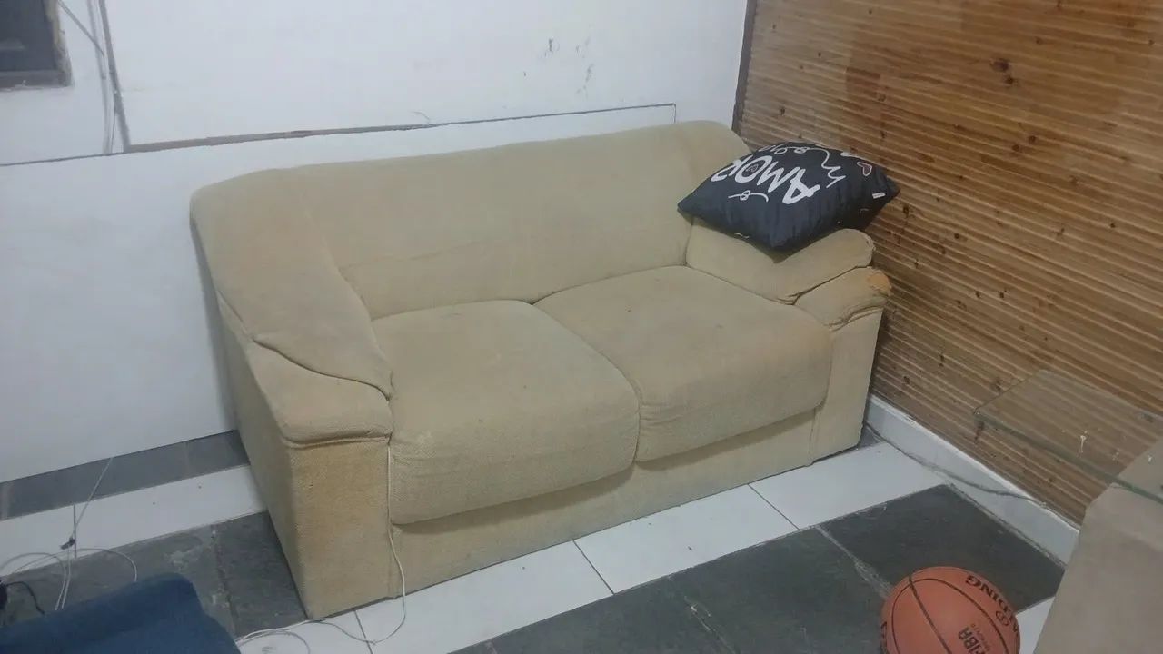 Sofá usado para doação 