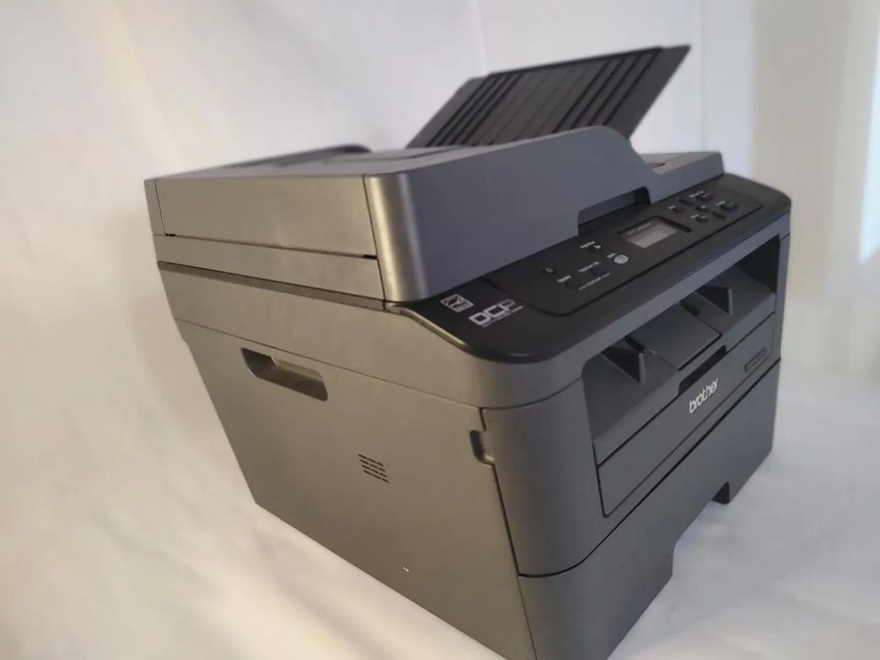 Copiadora Brother  DCP L 2540