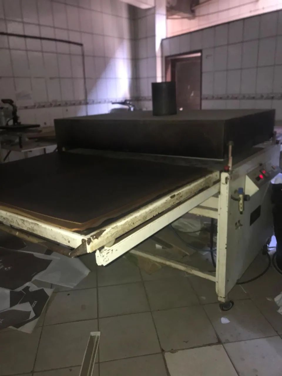 Prensa Térmica Semi-Automática para Transfers - PTP-1450