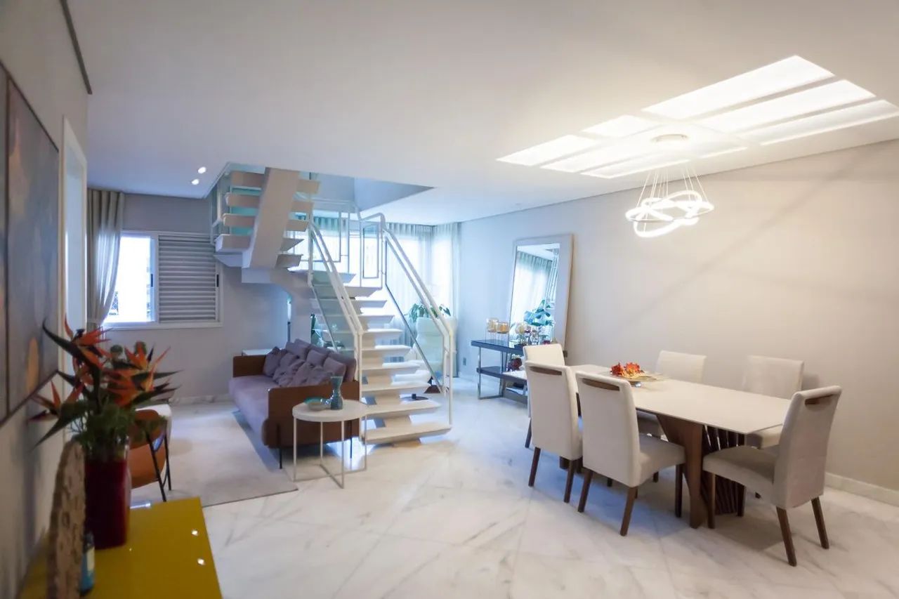 Apartamento à Venda - Buritis, 4 Quartos, 300 m2