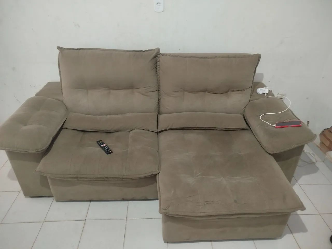 Sofá de 2 lugares 
