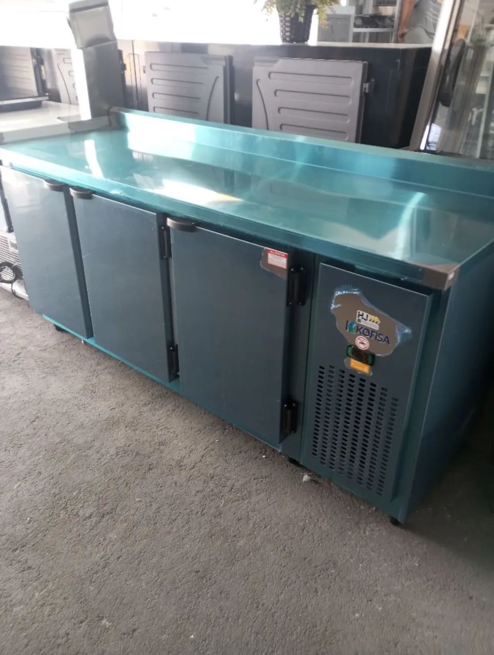 NZ. Balcão de serviço refrigerado 1,85m inox KOFISA 