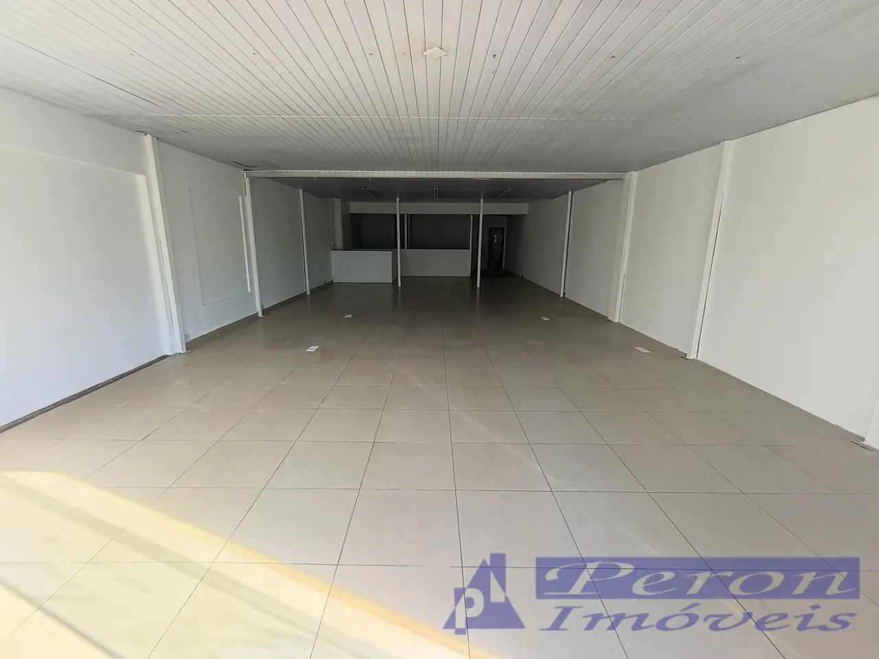 LOCAÇÃO | Sala/Salão, em Zona 7, Maringá - Foto 4