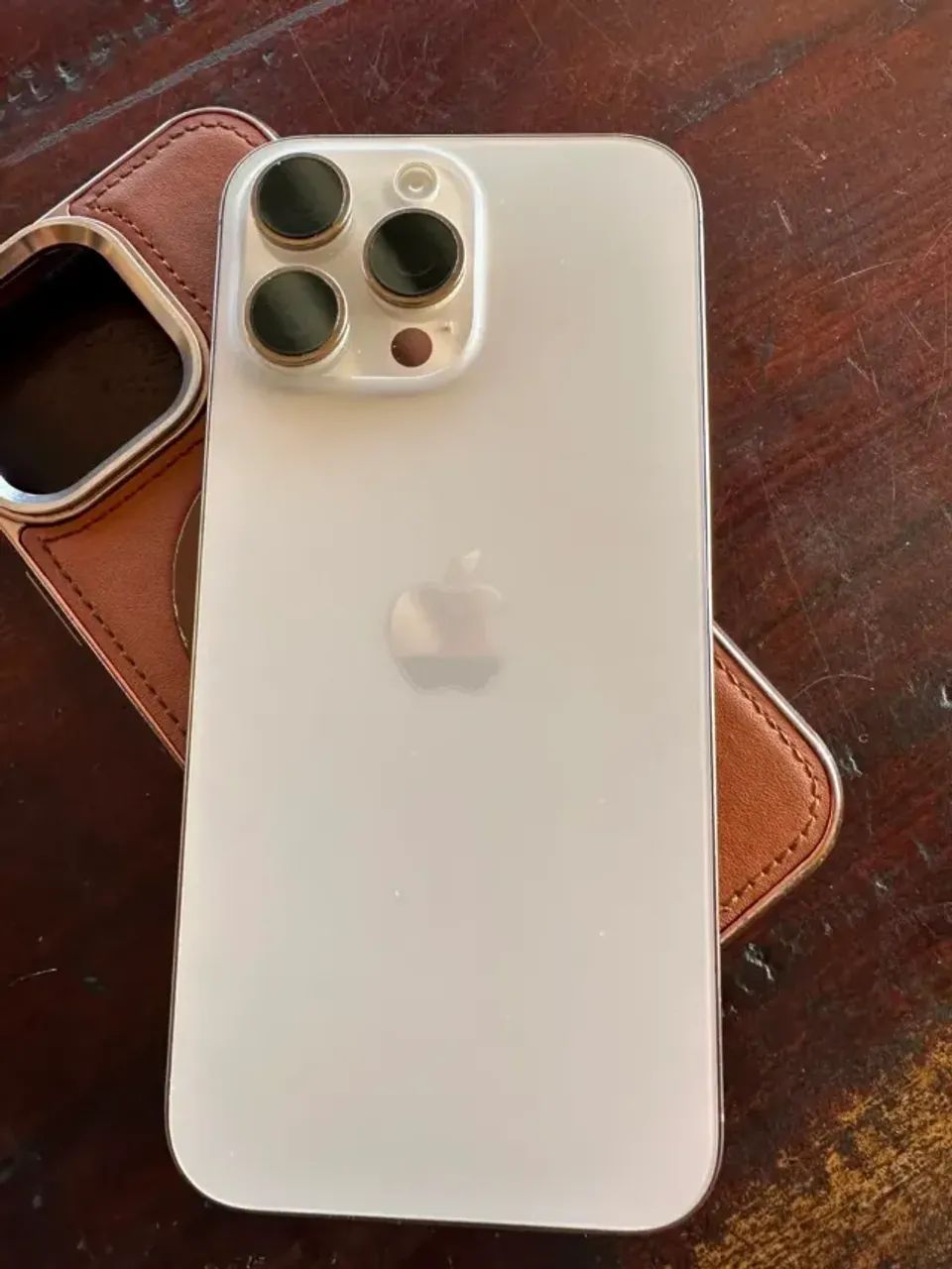 Iphone 16 Pro Max - Foto 3