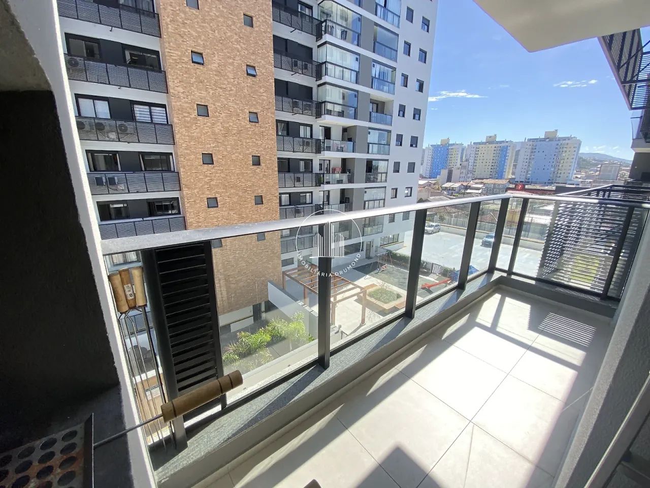 Apartamento 2 Quartos com 1 Suíte e 64m² - Areias - EST - Foto 4