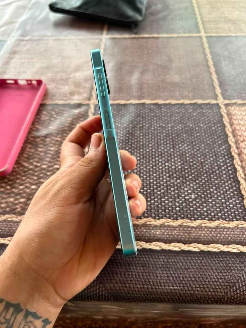 Vendo celular super conservado. Contato 31. *  - Foto 5