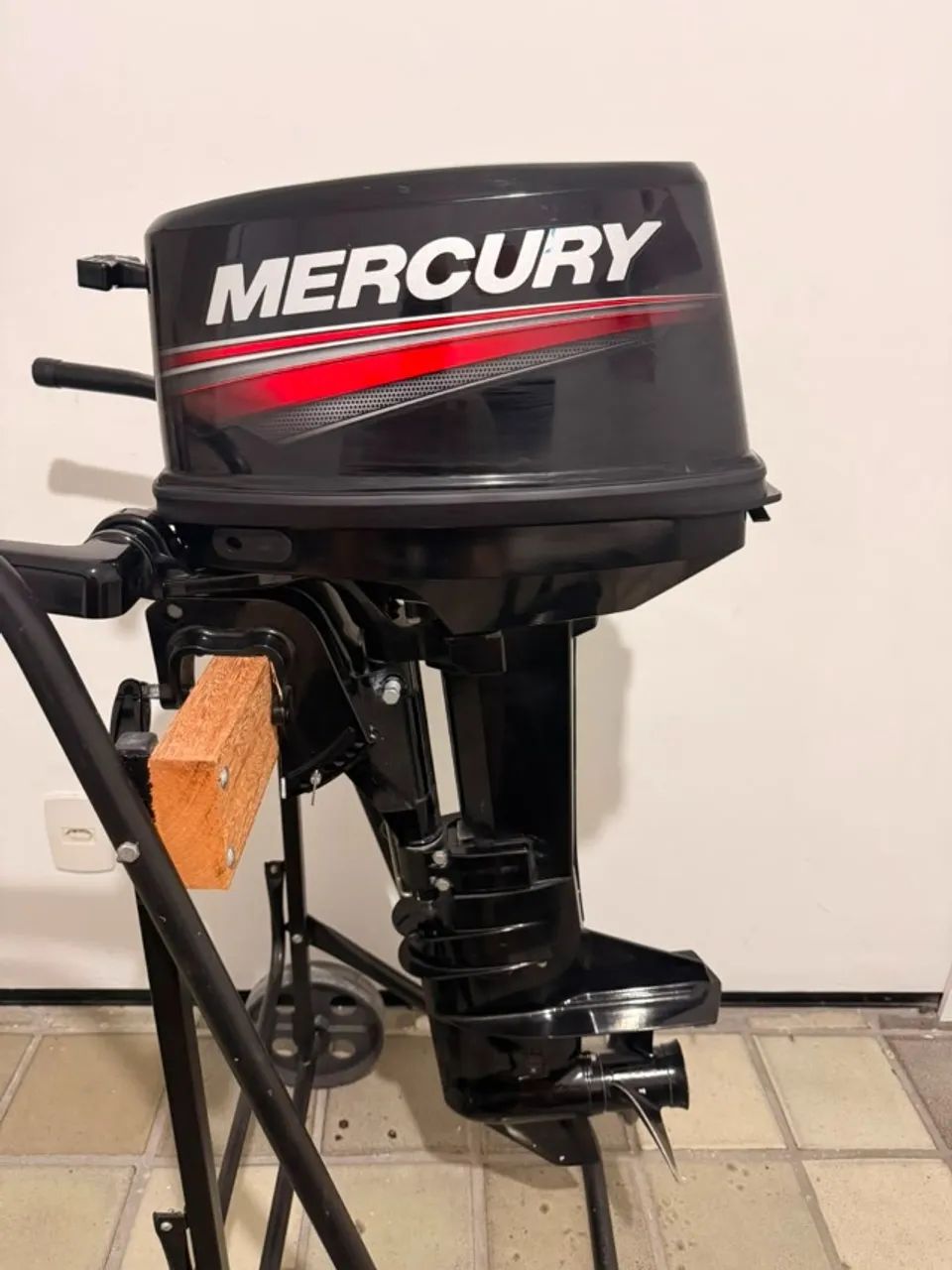 Motor Mercury 9.9hp praticamente zero - Foto 2