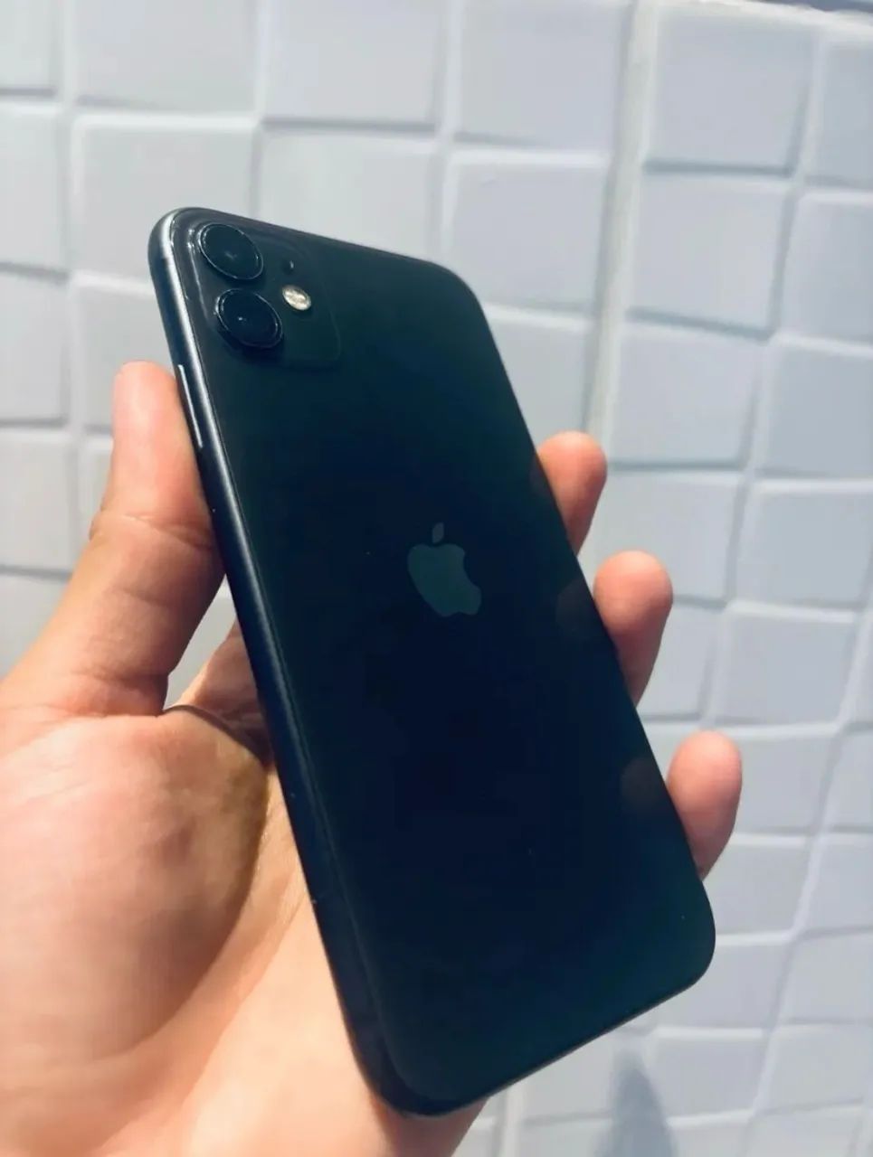 iPhone 11 black 64GB - Celulares e Smartphones - Aerolândia