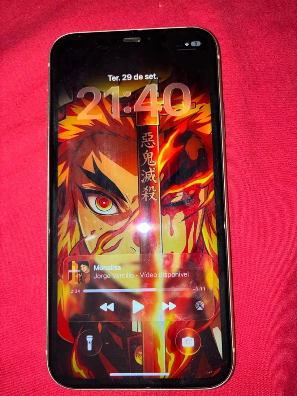 iPhone 11 - 128gb - 67% de bateria 