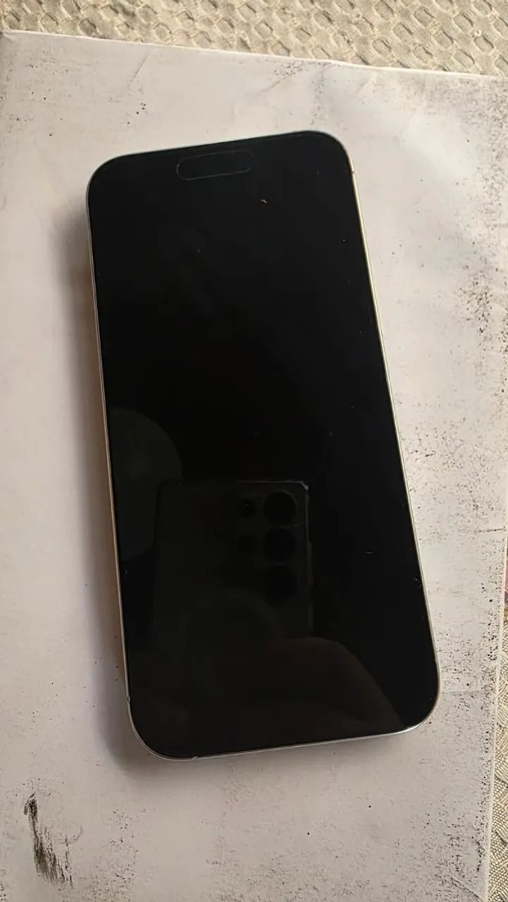 IPhone 16 pro Max 256 - Foto 3